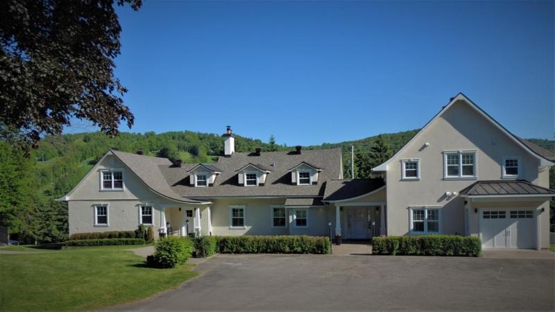 Auberge Sous L'Edredon B&B Saint-Sauveur Экстерьер фото